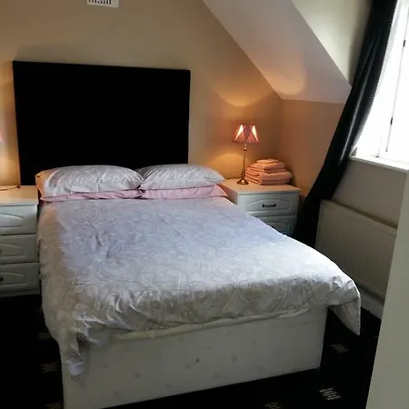 Lir Bed & Breakfast *