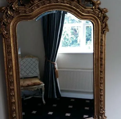 Bed & Breakfast Lir 3*